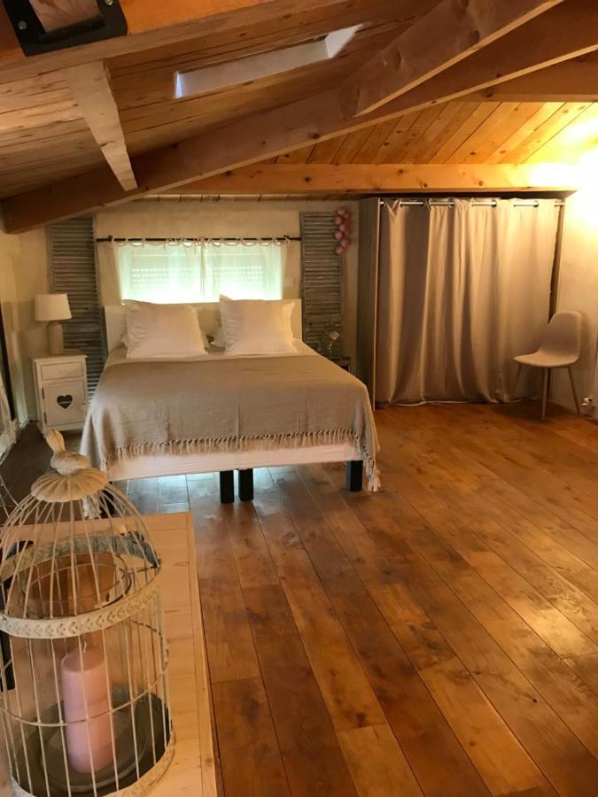 Apartamento La Charmeuse Céreste Exterior foto